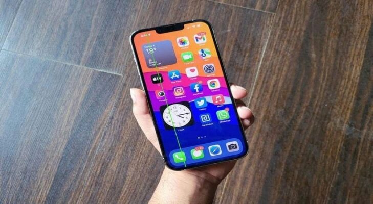 Nguyên Nhân Gây Ra Lỗi Màn Hình iPhone XS Max Bị Sọc Xanh