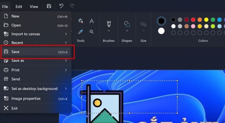 Vào menu File -> Save để lưu ảnh