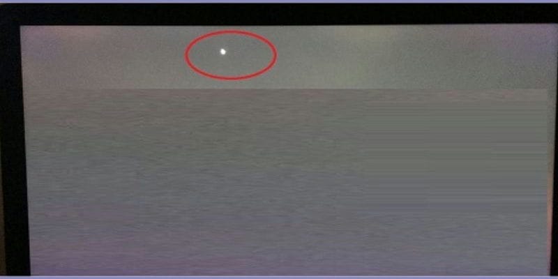 Đốm Sáng Màn Hình Laptop: Nguyên Nhân & Cách Khắc Phục Hiệu Quả 10 Nguyên Nhân Gây Ra Đốm Sáng Màn Hình