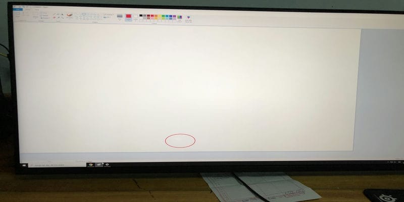 Đốm Sáng Màn Hình Laptop: Nguyên Nhân & Cách Khắc Phục Hiệu Quả 12 "Phòng Bệnh Hơn Chữa Bệnh"
