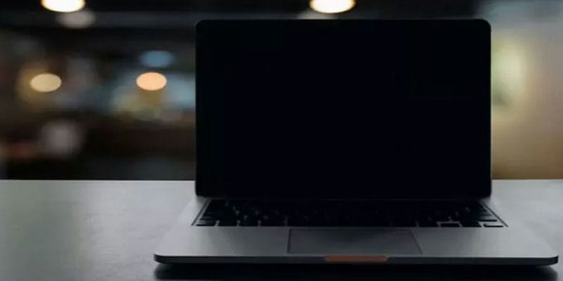 Laptop Lên Màn Hình Nhưng Không Chạy? Nguyên Nhân & Cách Khắc Phục 9 Dấu Hiệu Nhận Biết Laptop Lên Màn Hình Nhưng Không Chạy