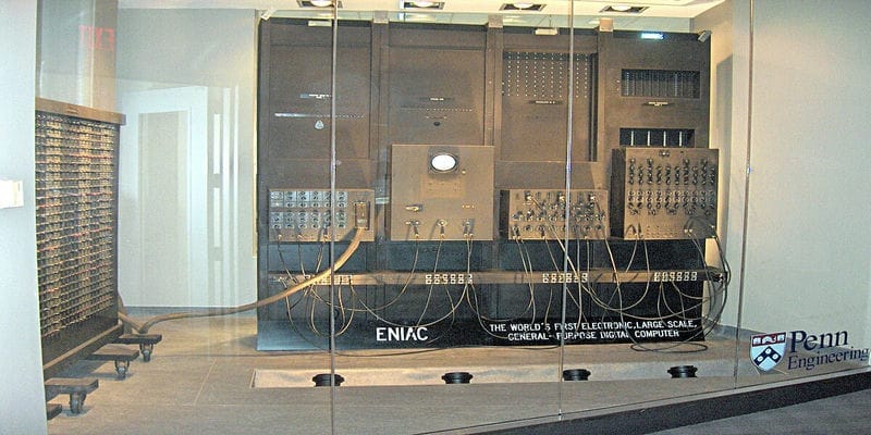 May tinh dien tu dau tien tren the gioi ENIAC 1