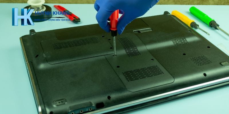 Vệ sinh laptop tại nhà Thủ Dầu Một: Dịch vụ nhanh chóng, Giá cả phải chăng 12 Cam kết của Huỳnh Khang