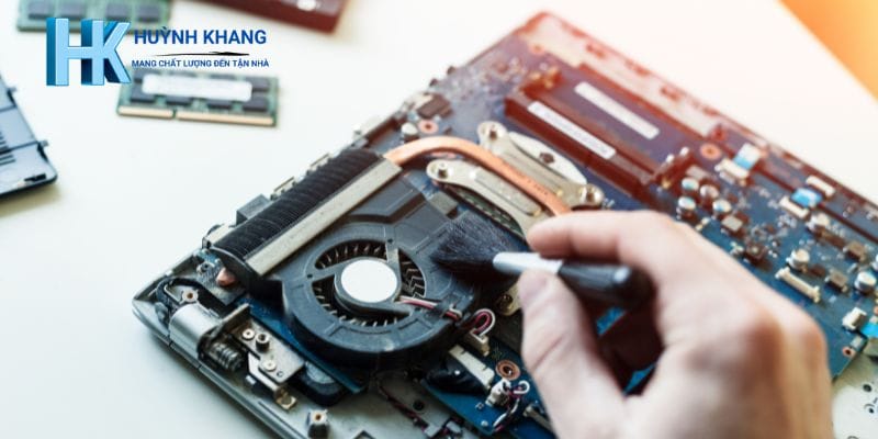 Vệ sinh laptop tại nhà Thuận An - Dịch vụ nhanh chóng, giá rẻ 10 Ưu điểm khi sử dụng dịch vụ vệ sinh laptop tại nhà Thuận An