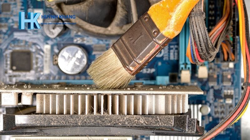 Vệ Sinh Máy Tính Quận 4 | Uy Tín, Giá Rẻ, Lấy Ngay
