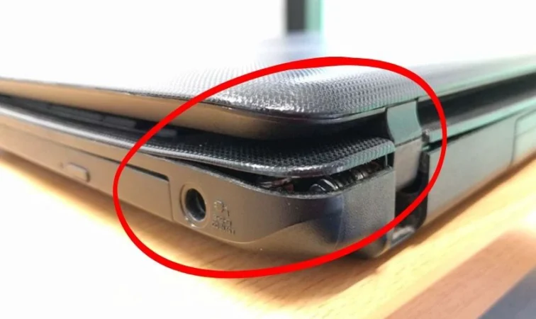 Gãy Bản Lề Laptop: Nguyên Nhân & Cách Khắc Phục 10 Nguyên nhân khách quan
