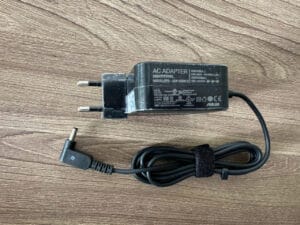 Sạc Laptop ASUS 45W - 2.37A - Chân Nhỏ 4.0x1.35mm (Vuông Zin) 9 Sac Laptop ASUS 45W 2.37A Chan Nho 4.0x1 3 1