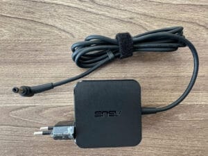 Sạc Laptop ASUS 45W - 2.37A - Chân Thường 5.5 x 2.5mm (Vuông Zin)