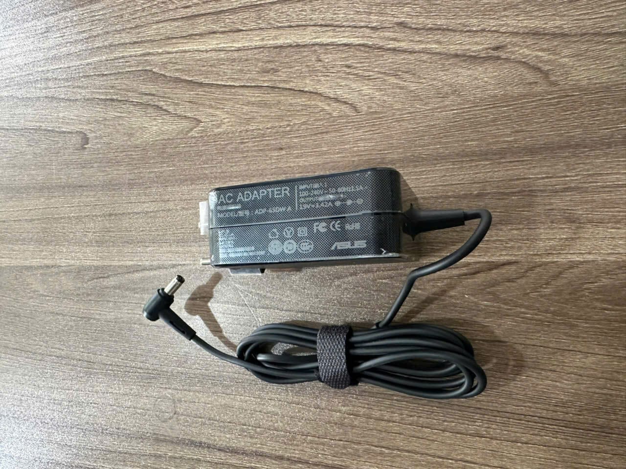 Sạc Laptop ASUS 65W - 3.42A - Chân Thường 5.5 x 2.5mm (Vuông Zin) 4 Sạc Laptop ASUS 65W - 3.42A - Chân Thường 5.5 x 2.5mm (Vuông Zin) - Ảnh 4