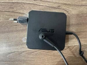 Sạc Laptop ASUS 65W - 3.42A - Chân Thường 5.5 x 2.5mm (Vuông Zin)