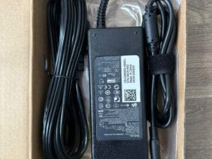 Sạc Laptop Dell 19.5V 4.62A (Dc Size: 4.5*3.0 kim nhỏ)