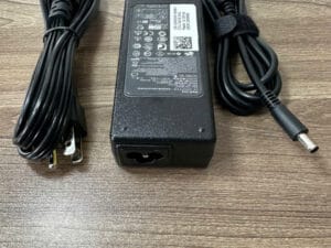 Sạc Laptop Dell 19.5V 4.62A (Dc Size: 4.5*3.0 kim nhỏ) 6 sac Laptop Dell 19.5V 4.62A Dc Size 4.53.0 kim nho 2