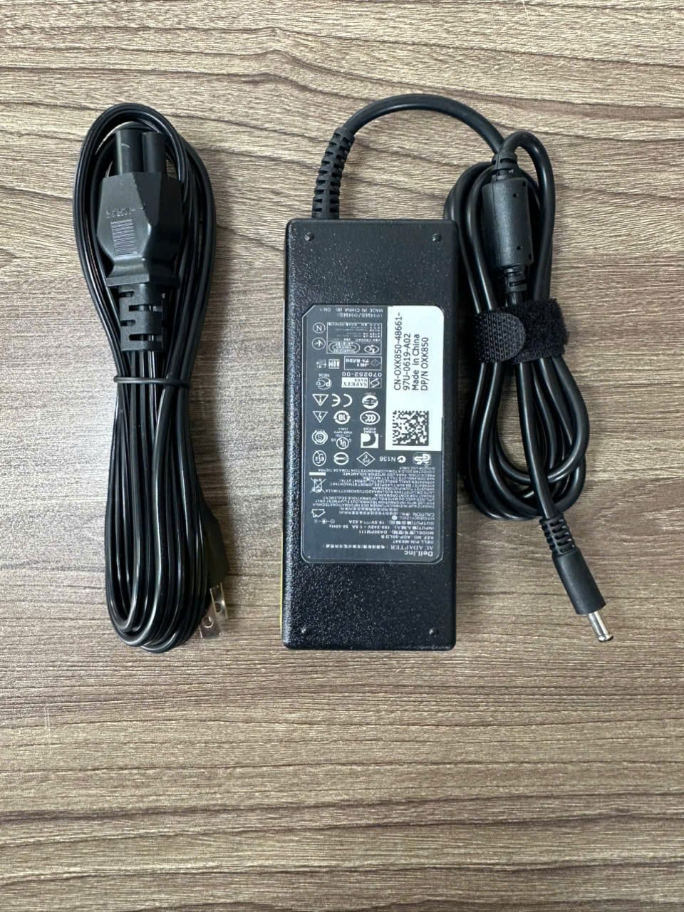 Sạc Laptop Dell 19.5V 4.62A (Dc Size: 4.5*3.0 kim nhỏ) 4 Sạc Laptop Dell 19.5V 4.62A (Dc Size: 4.5*3.0 kim nhỏ) - Ảnh 4