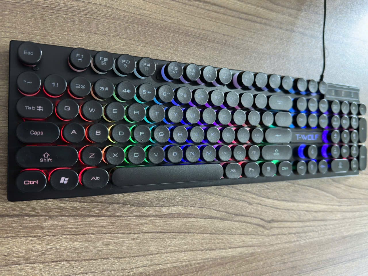Bàn phím T-Wolf T80 Đen Retro Punk Rainbow Gaming 4 Bàn phím T-Wolf T80 Đen Retro Punk Rainbow Gaming - Ảnh 4