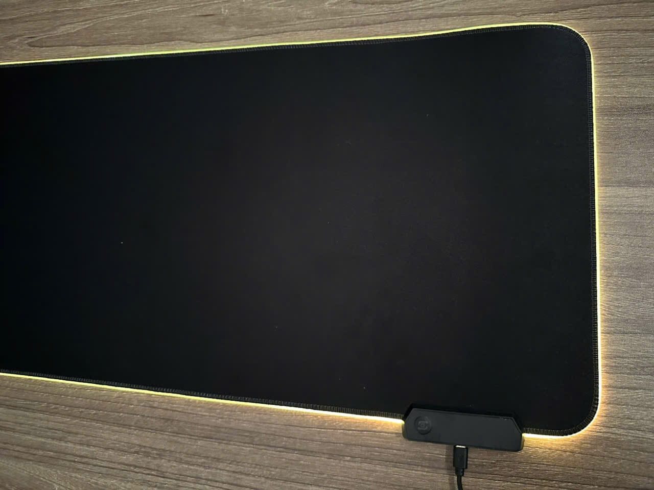 Pad Chuột Gaming LED RGB Size XL - 300*800*4mm 4 Pad Chuột Gaming LED RGB Size XL - 300*800*4mm - Ảnh 4